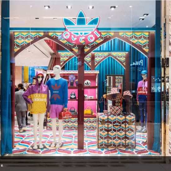 Provide Customized Trends in Window Display Design for Retail Stores